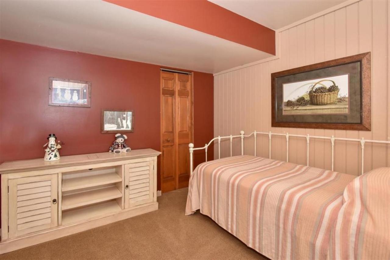 Seven Springs Resort Properties Champion 外观 照片