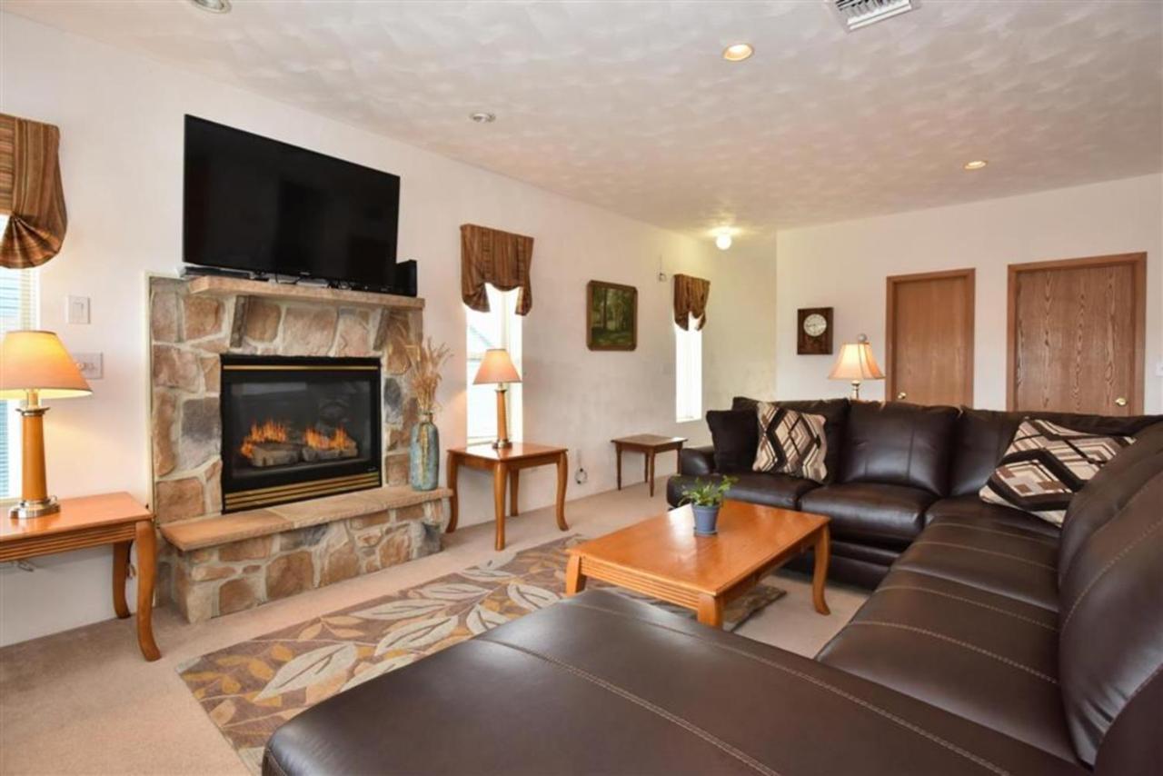 Seven Springs Resort Properties Champion 外观 照片